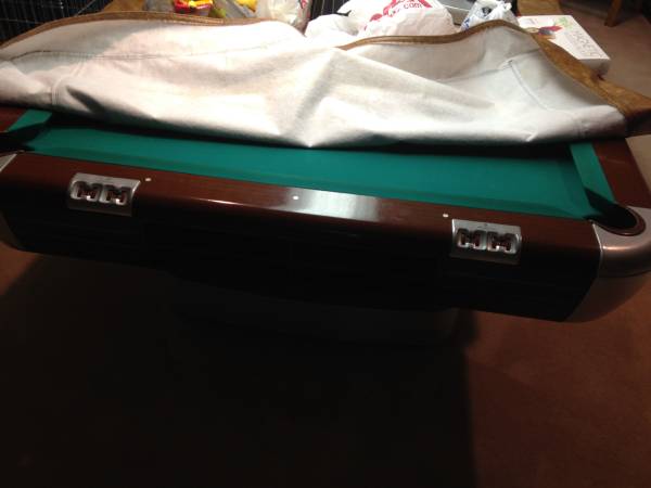 Solo Bel Air 1956 Brunswick Anniversary Pool Table 42