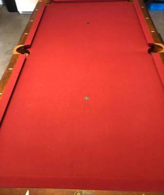 Beautiful Classic Style Pool Table